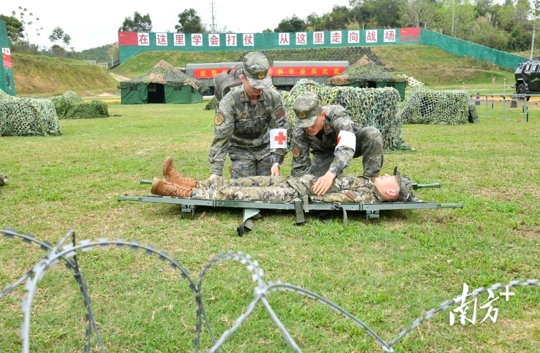 阳江武警图片