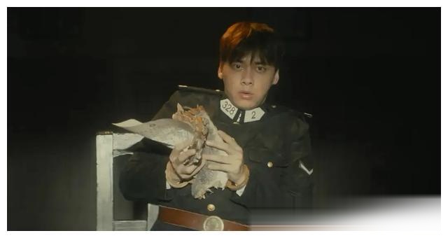 代言全部解约,新剧停播,"好男儿"李易峰终成泡沫