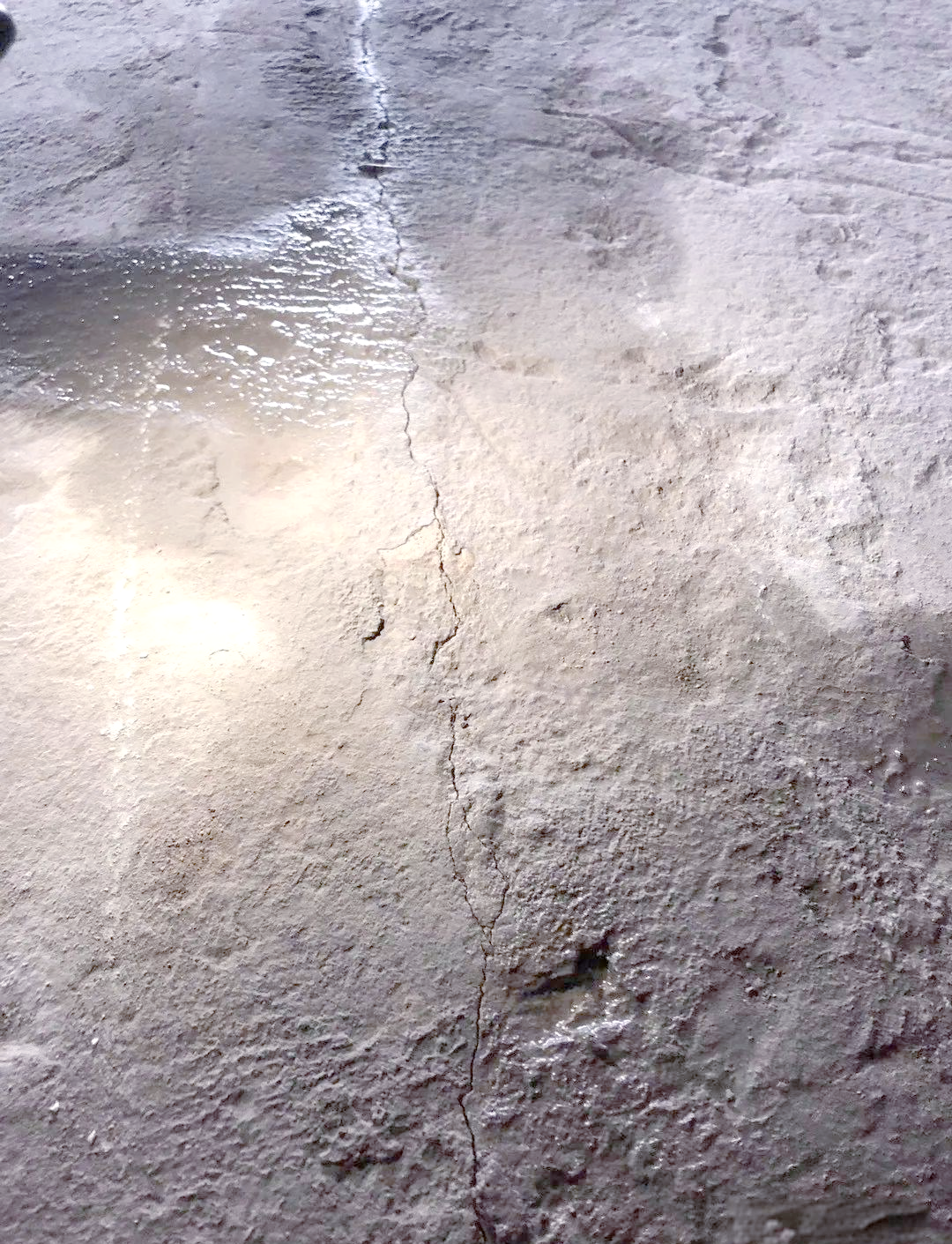 混凝土结构开裂的危险性与处理方式探讨