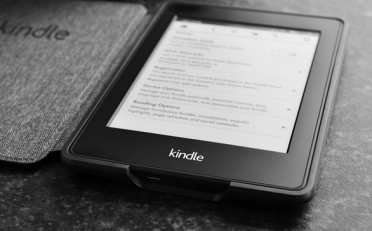 亚马逊终止旧款Kindle支持 用户掀起“越狱”自救潮