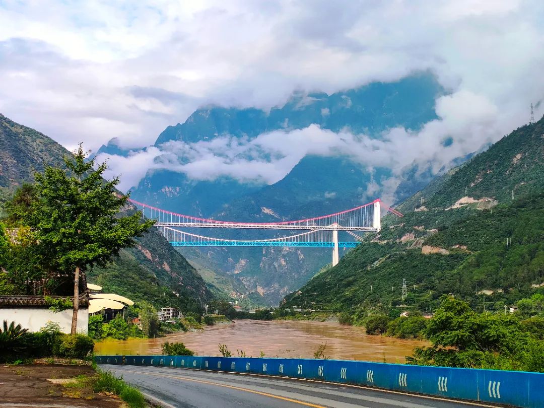 云南春节出游照这样拍,惊艳朋友圈!