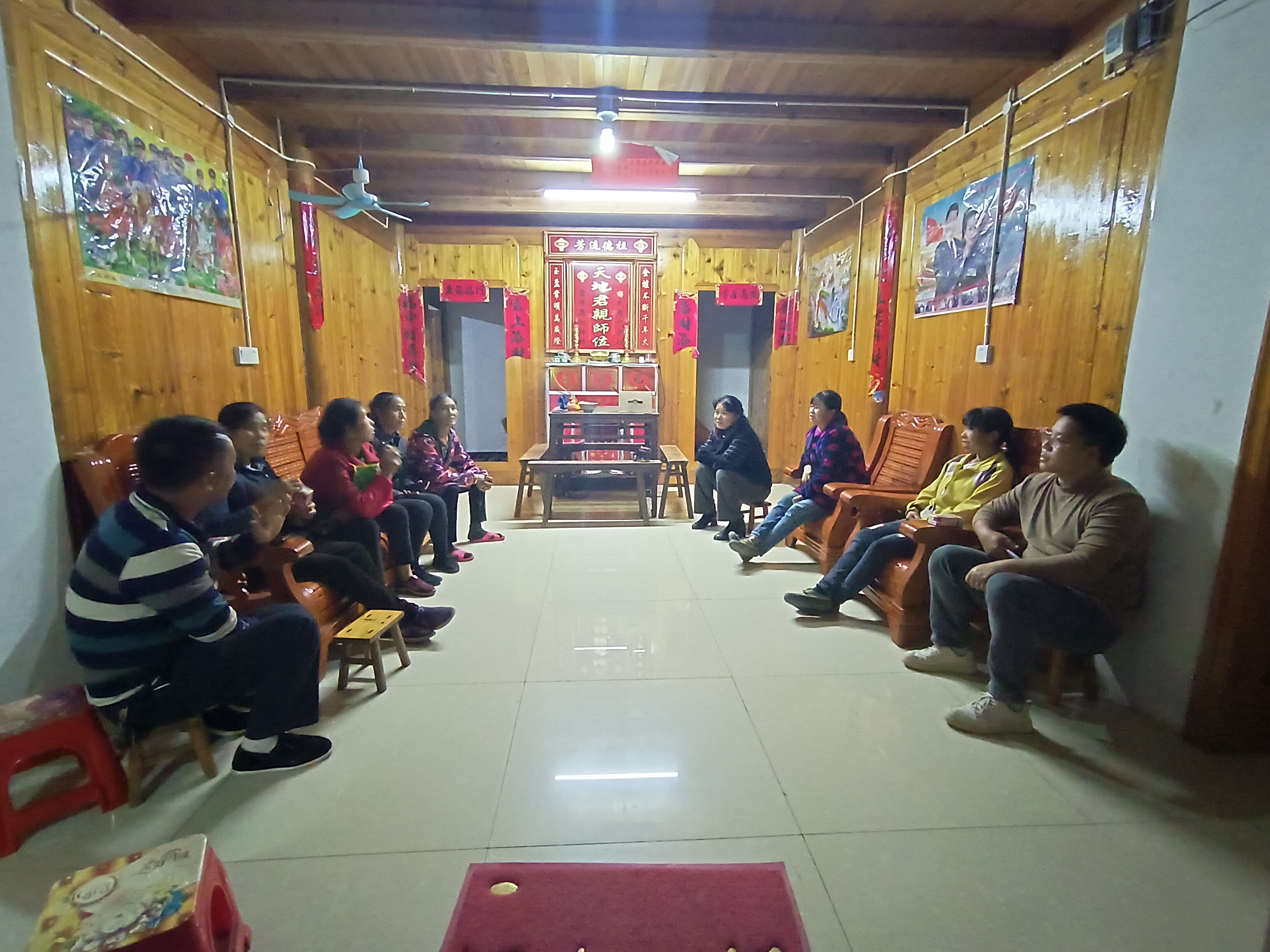 锦屏县固本乡:凝心开展"院坝会" 共筑安全防火墙