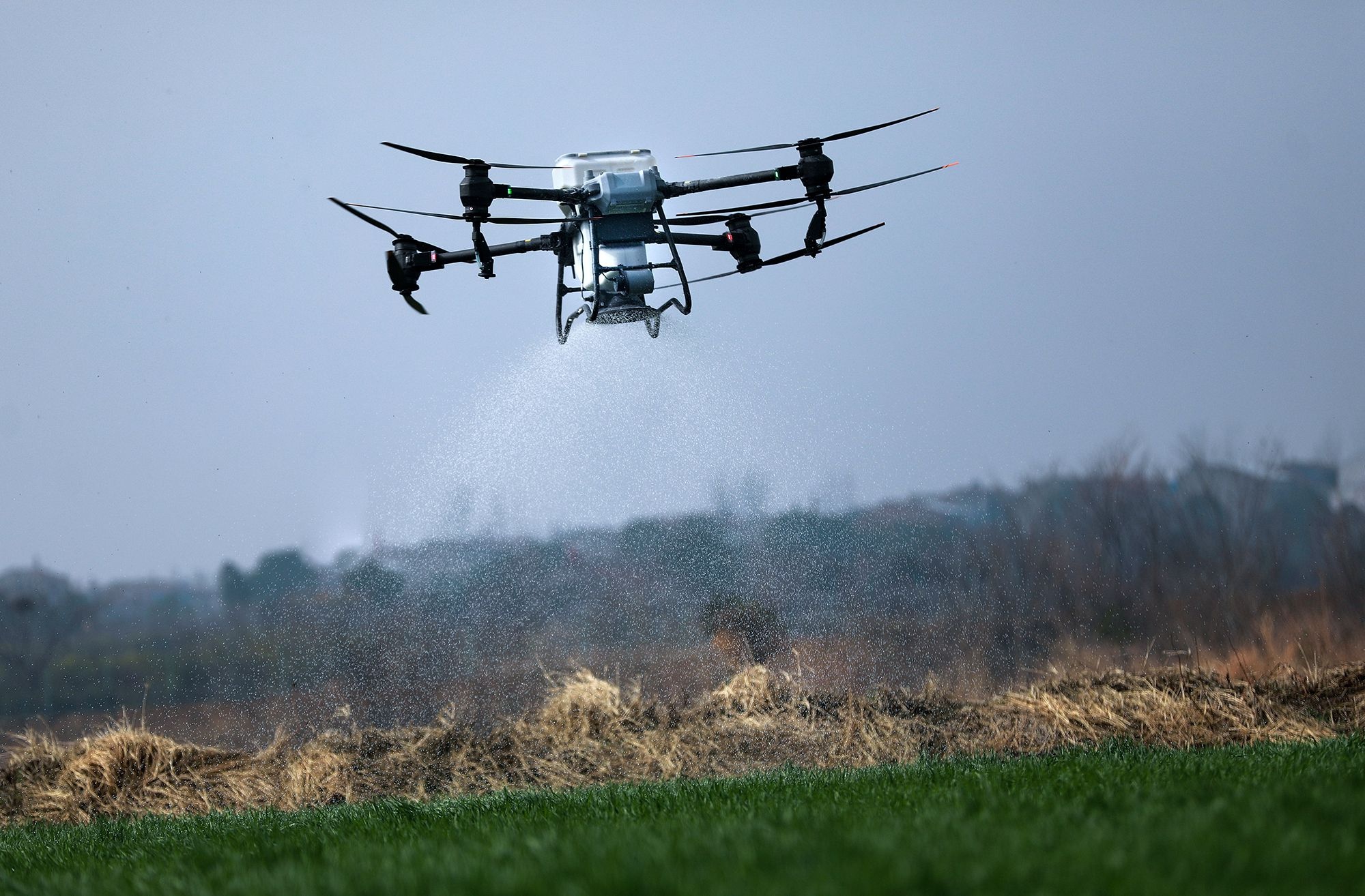 "北斗"加持,智慧农机"抢春"备耕忙