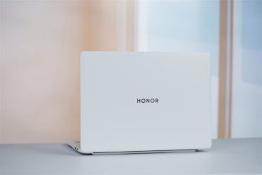 荣耀MagicBook Pro 14笔记本评测：源自手机的技术跨界 AI PC新高度