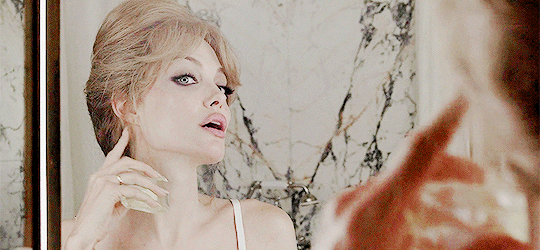 瘦脸:squishing faces 祛斑祛痘:removing freckles and pimples 提