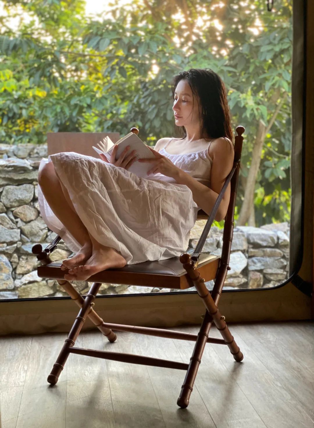 熊乃槿:天真动人,万物生长