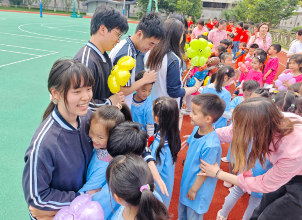 黄浦区威海路幼儿园图片