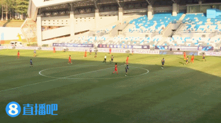 中超广州城对阵河北队比赛结果_宋文杰传射常飞亚破门杨翼璇扳平比分_中超-宋文杰传射吉列尔梅双响 广州城4-1河北