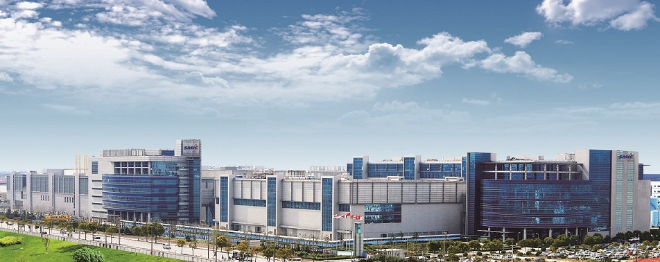 "钱少事多,一挖就走",中芯国际如何突破人才困境?