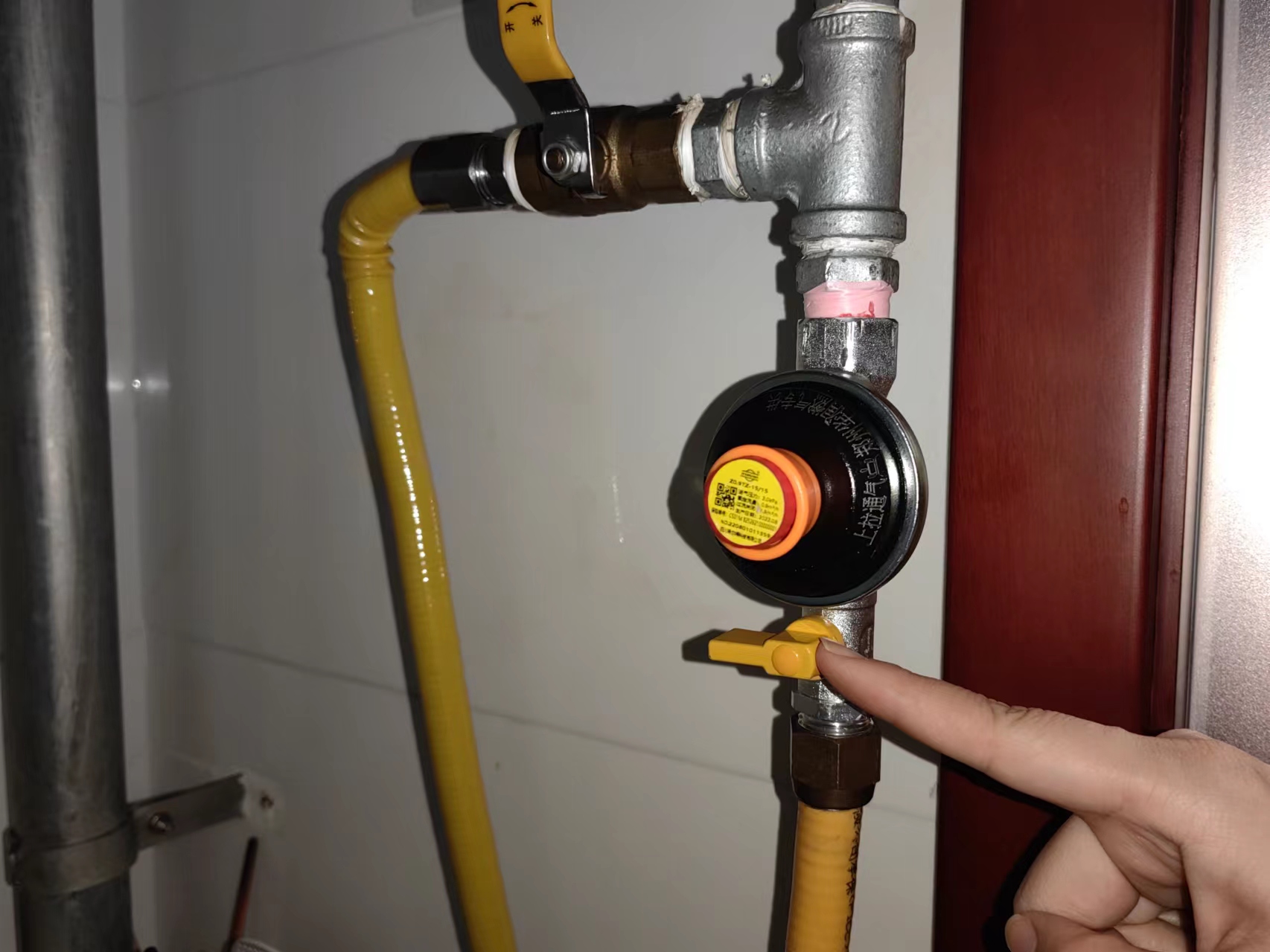 引入自闭阀后,并未观察到燃气消耗量有显著增加的情况.