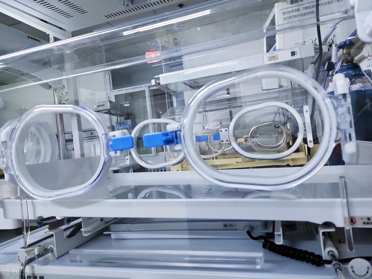 婴儿培养箱使用方法介绍