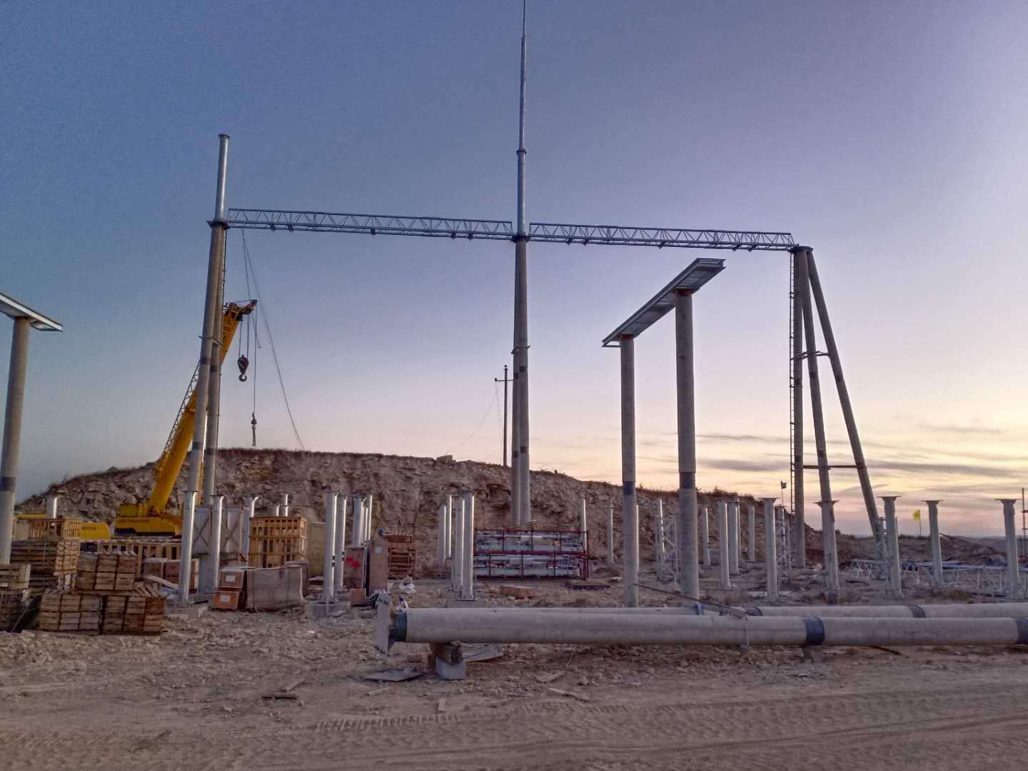 2022年新品风电场门型法兰电杆