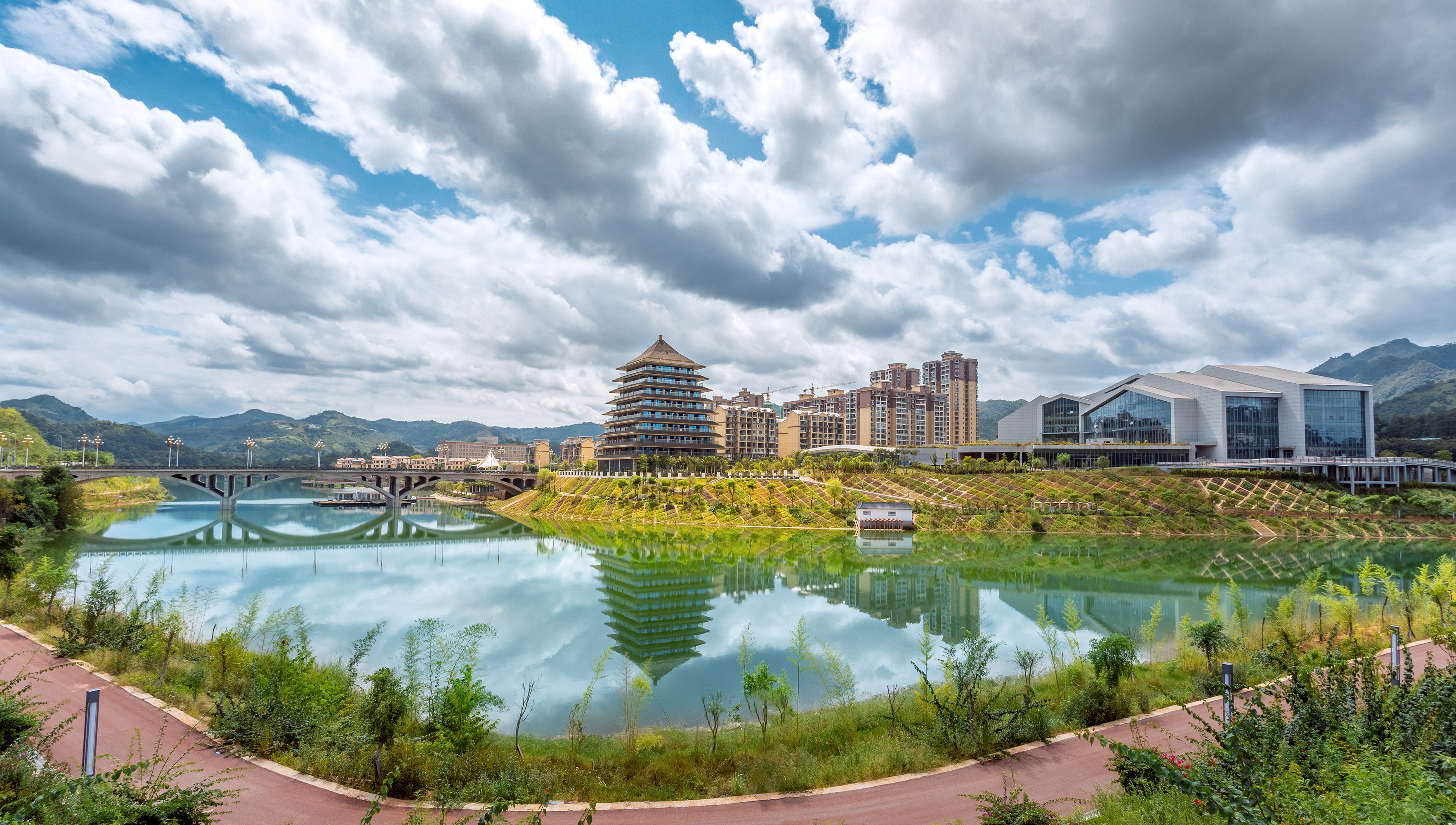 罗甸县高端网站建设_(罗甸县高端网站建设项目)