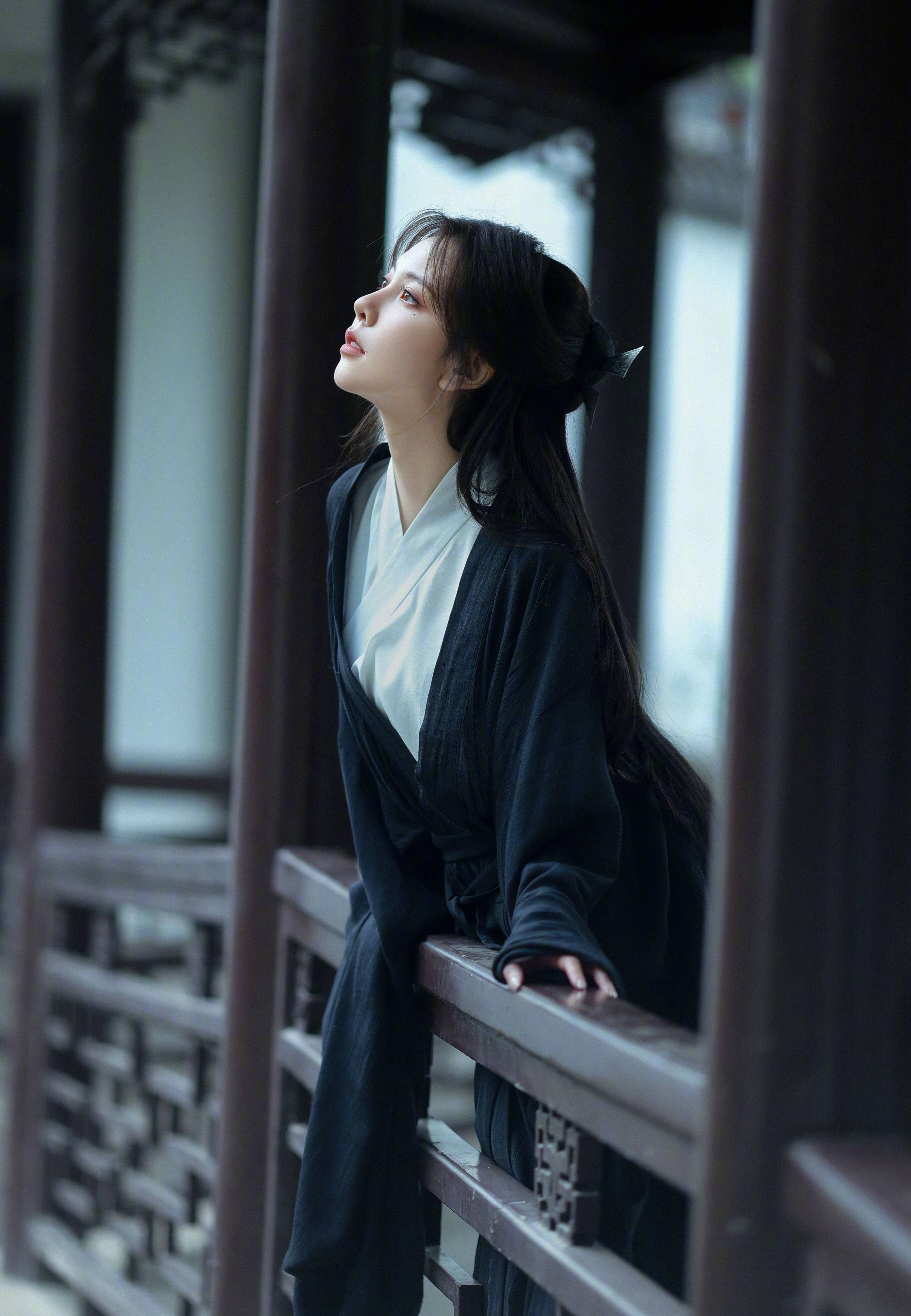 宋妍霏古装造型仙气十足写真