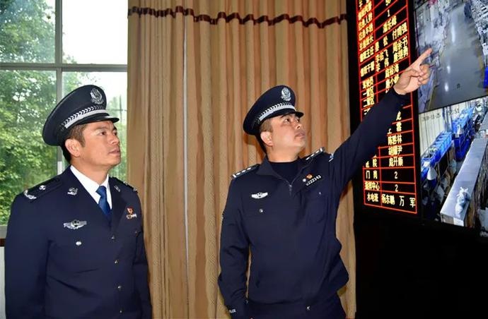 安庆监狱领导图片图片