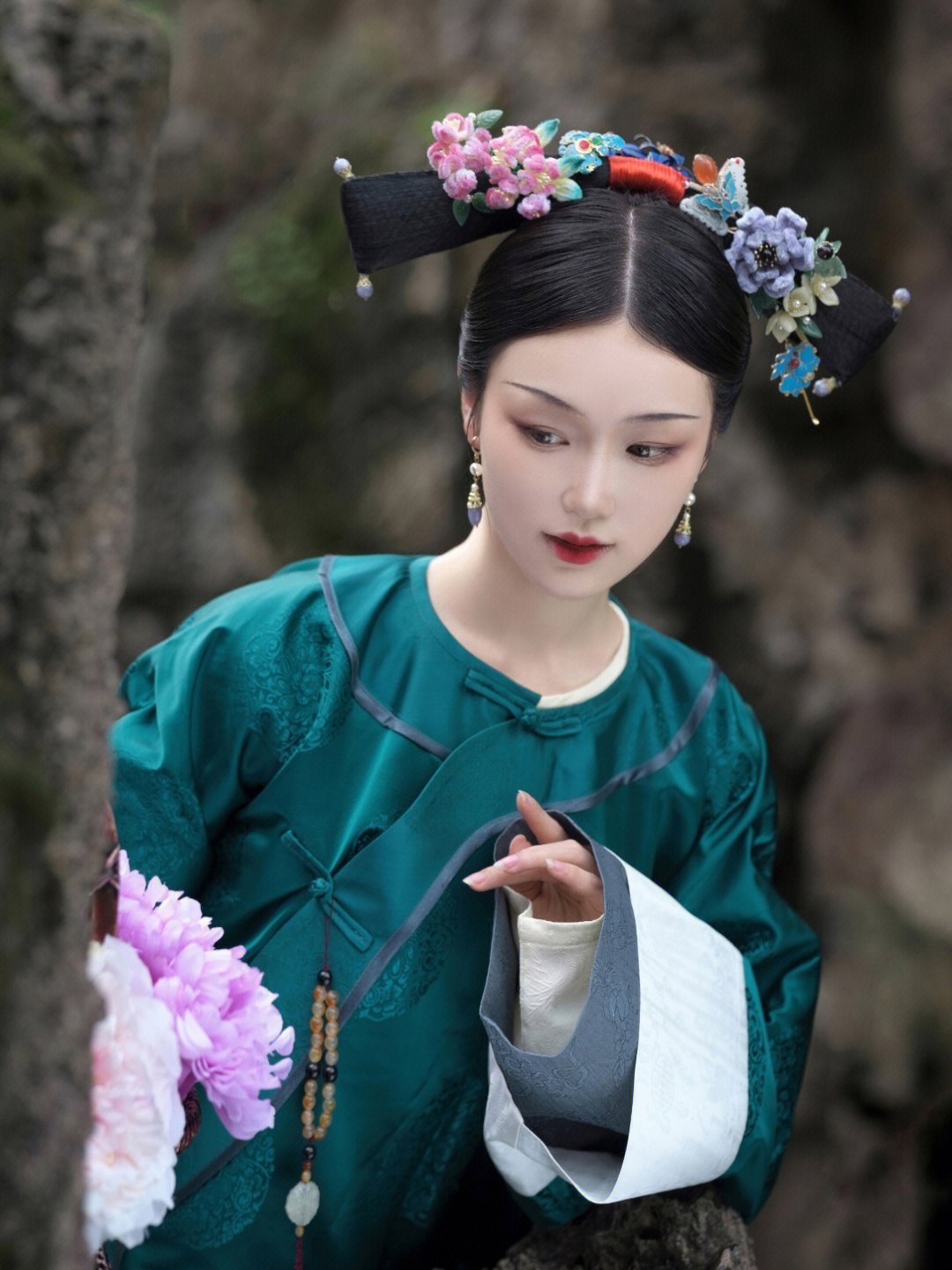 盘子女人坊清宫写真|看看清宫里的绒花美人究竟有多美