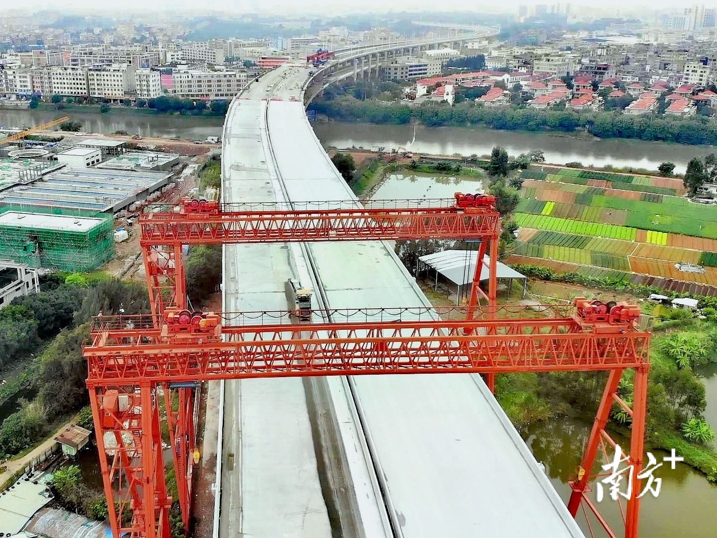 番莞高速公路图片