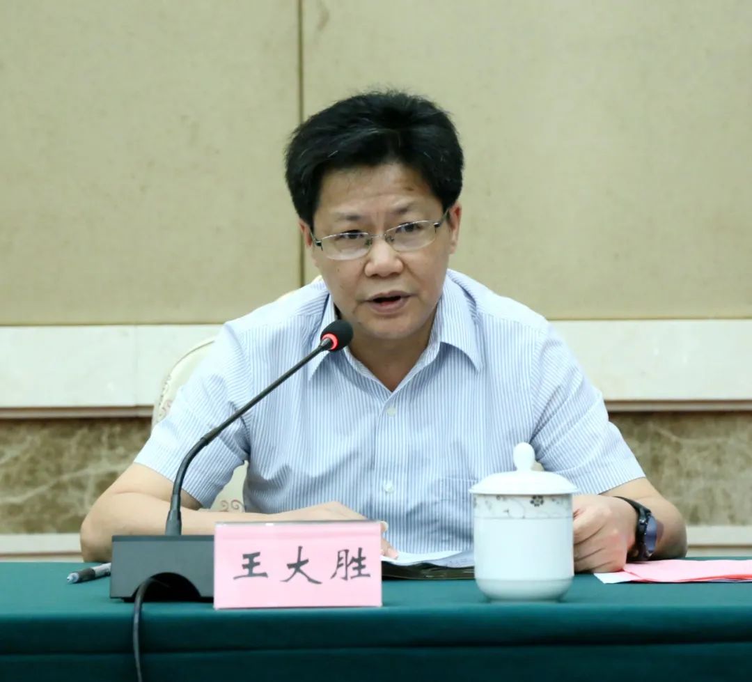 刘经纶会长向海清睿智教育基金再捐500万元