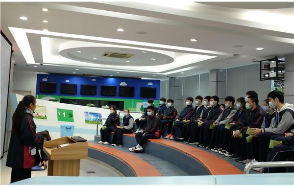上海市环境学校首届环保科技节之"进馆有益"科普体验活动火热进行中