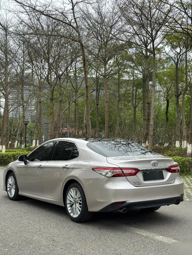 丰田crmry是什么车