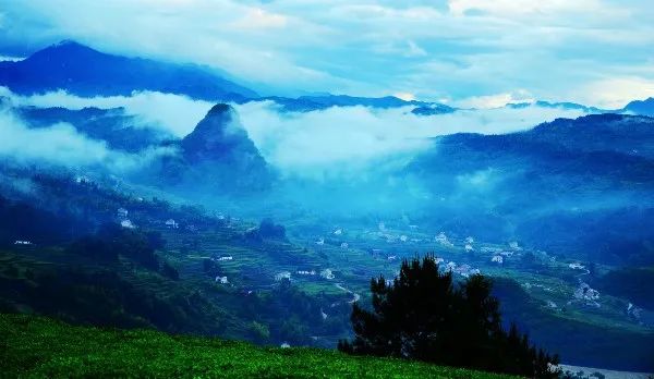 魅力乡镇-壶瓶山镇