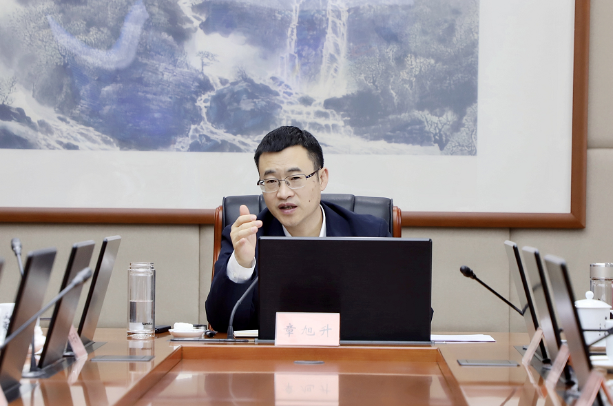 章旭升在数字化改革多跨应用项目汇报会上强调 聚焦重点攻坚突破 凝聚