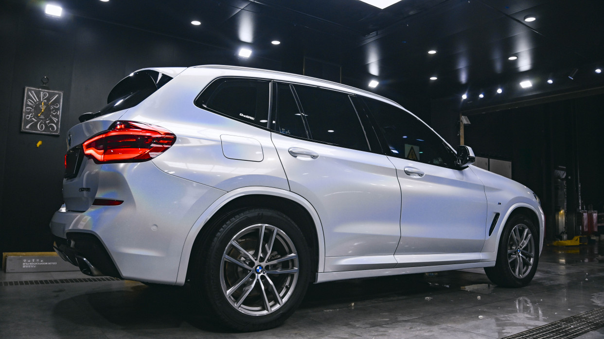 unic|宝马x3改色镭射白