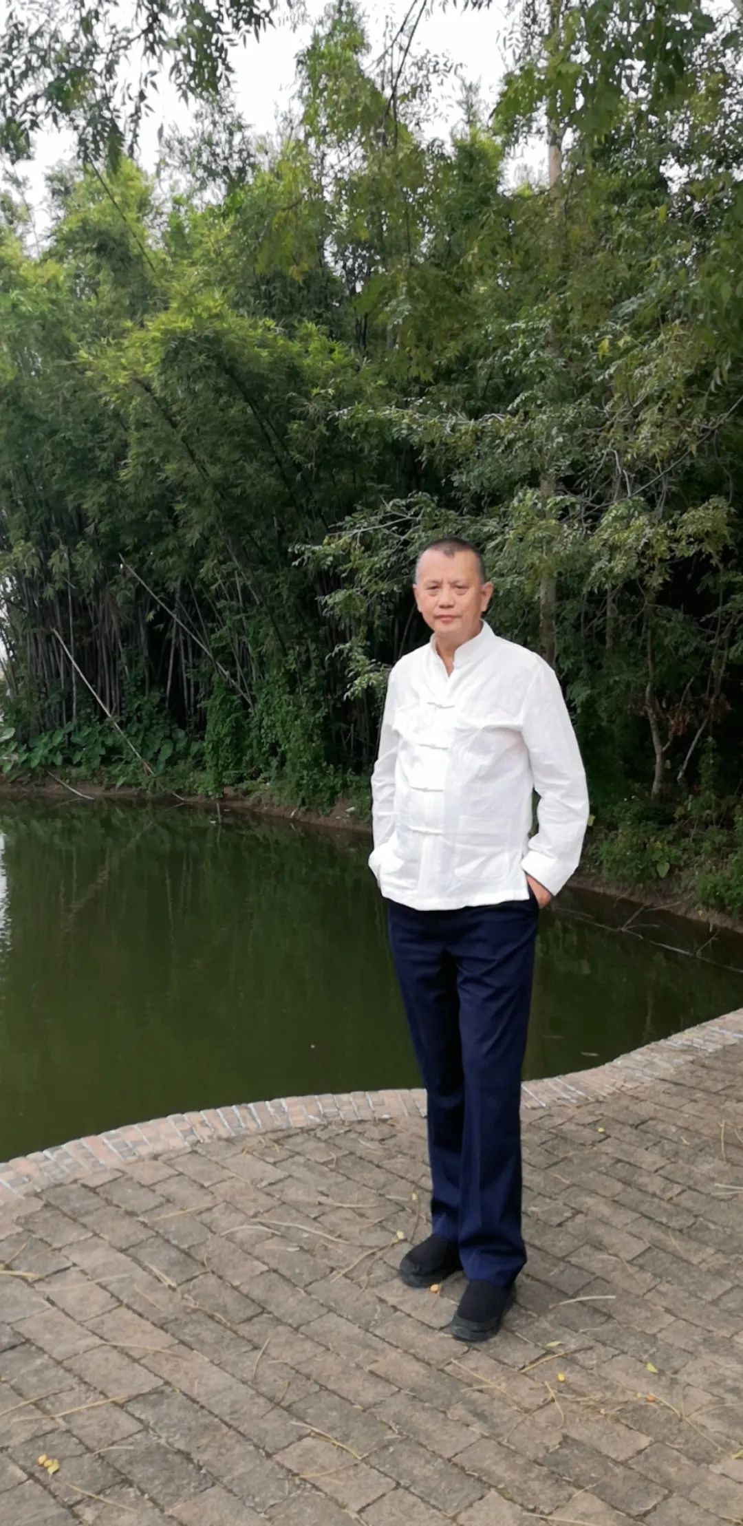 容县诗人甘桂钦诗歌选(1)