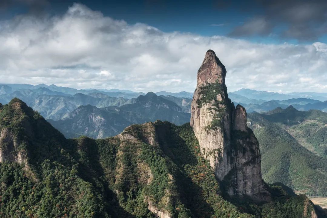9元购「仙居丨欢乐谷南溪漂流」早鸟票,总落差128米,快来感受九曲十八