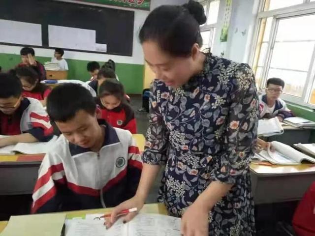 渭南市潼关县城关一中张娇老师,一路幸福,一路爱