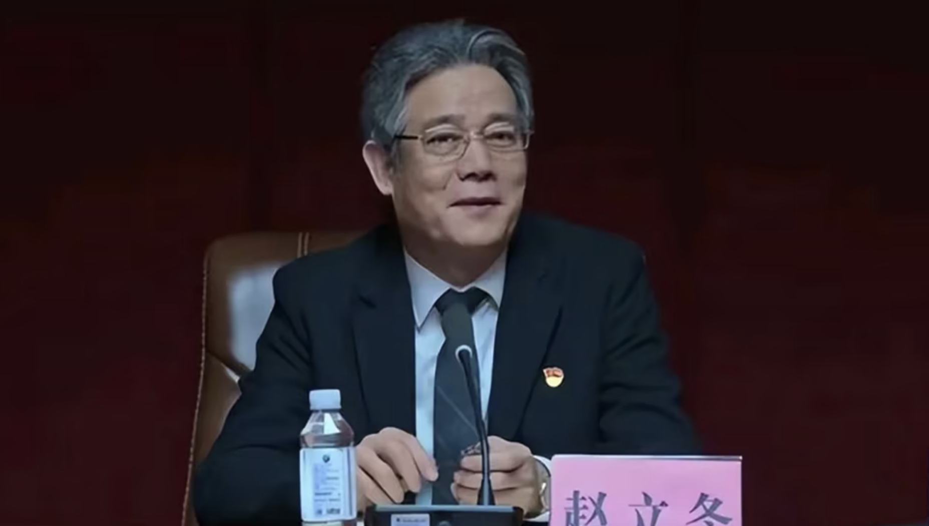 电视剧《狂飙》中赵立冬最后结局是什么?