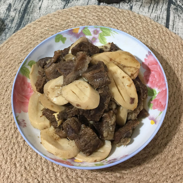 杏鲍菇烧牛腩,一道营养美味佳肴!