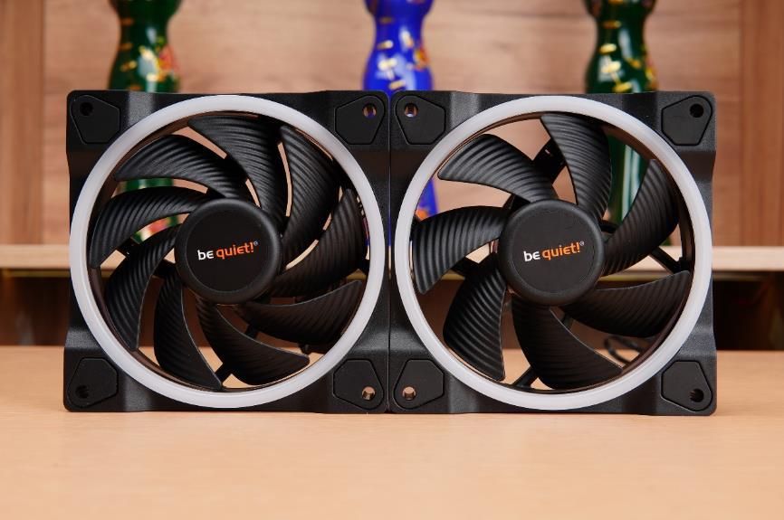 i7-13700k rtx4070ti 美商海盗船icue 5000d airflow黑紫装机展示