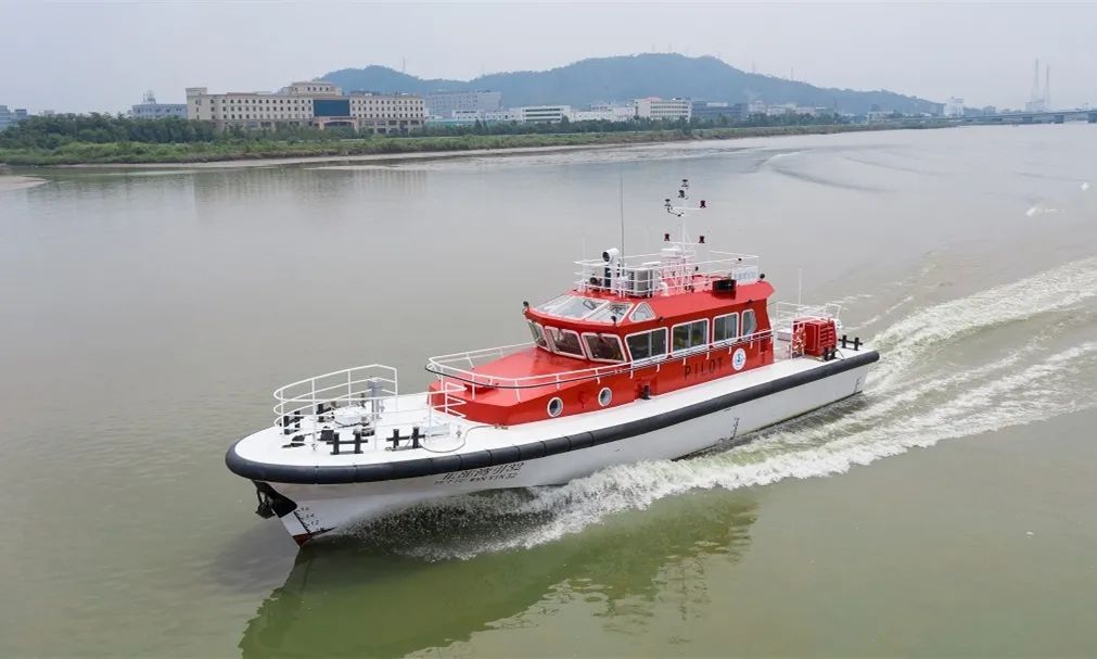 江龙船艇优秀特种作业船推荐