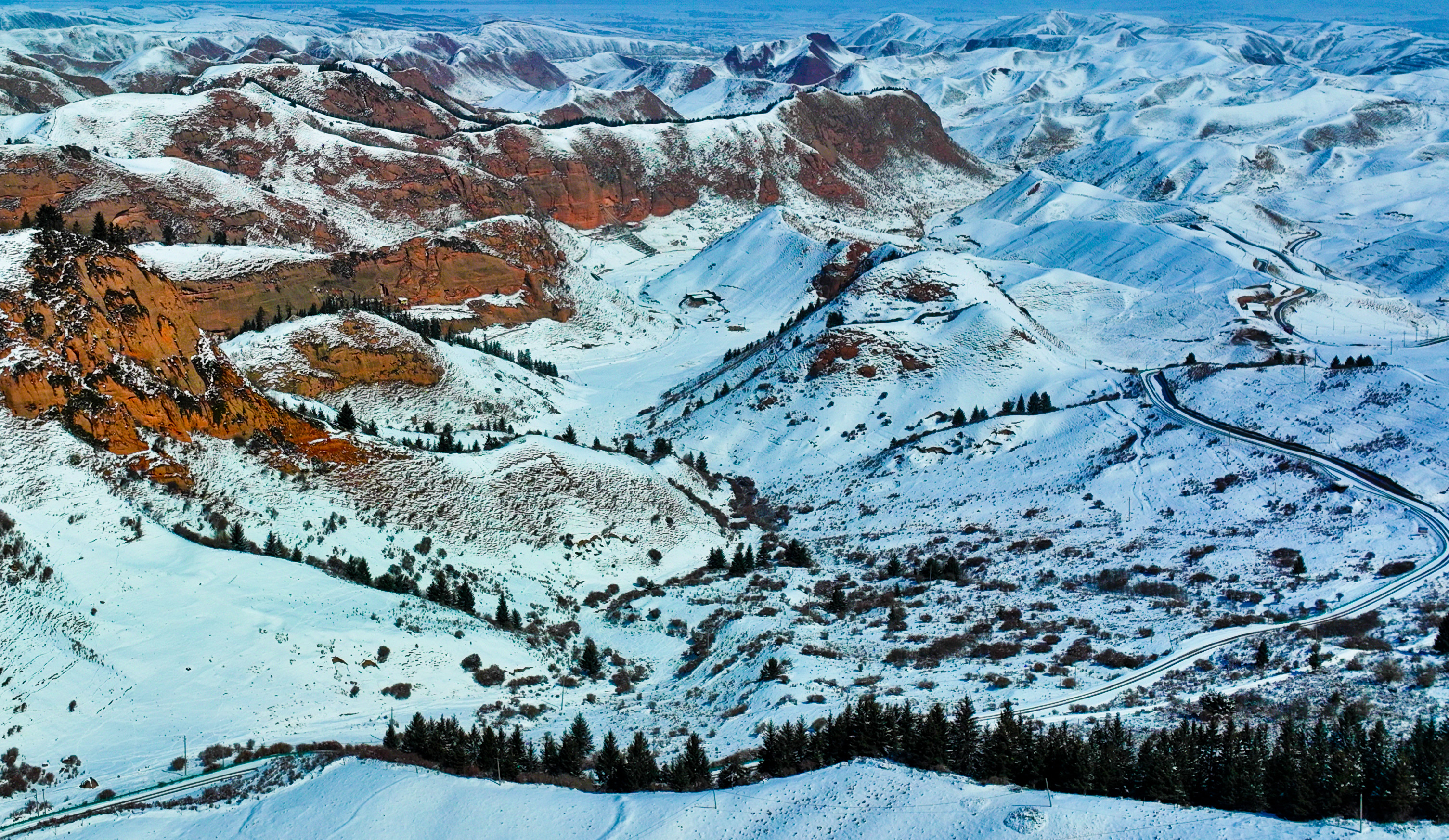 赞美祁连山雪景图片