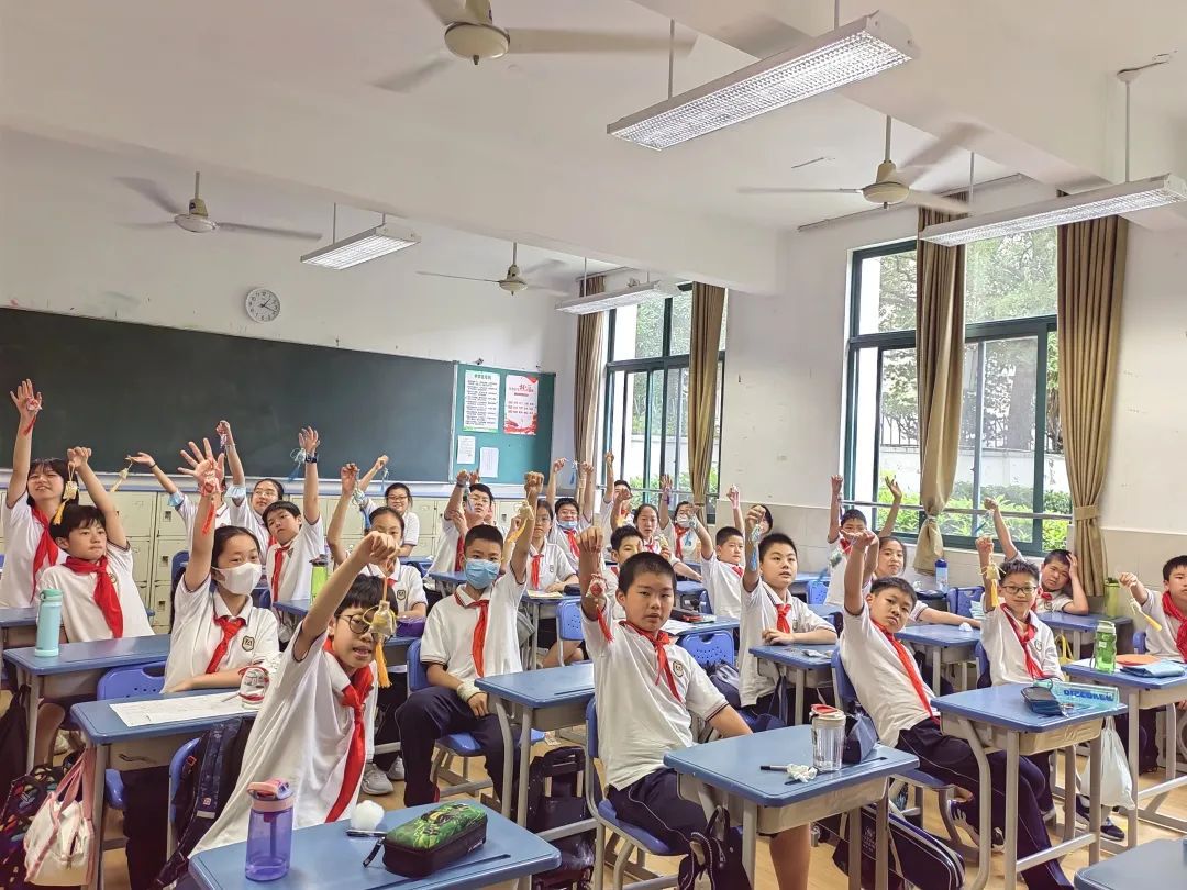 "非遗文化进校园"活动来到西延安中学