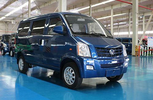 各位读者好,今日为大家解读一个热点话题:成功汽车旗下的纯电动v2e的