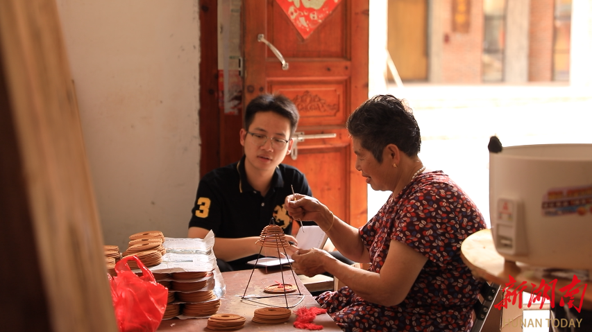 罗良:在基层淬炼中砥砺前行 以青春力量奉献家乡