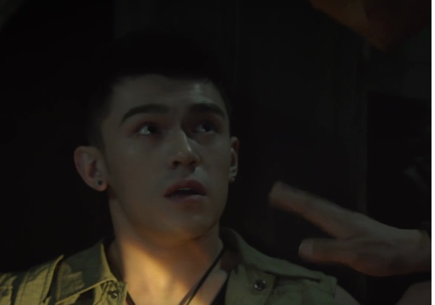 盗墓笔记里坎肩怎么死的