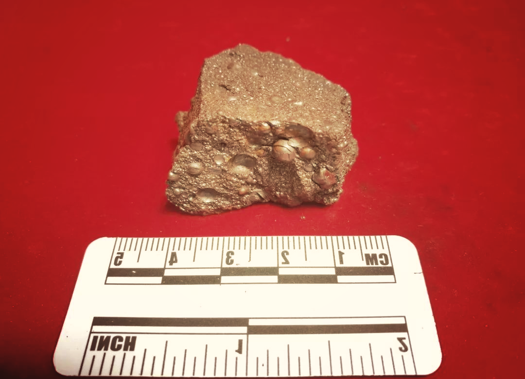 豆状赤铁矿赤铁矿,作为关键的铁矿石资源,在成分中富含ti和co等元素时