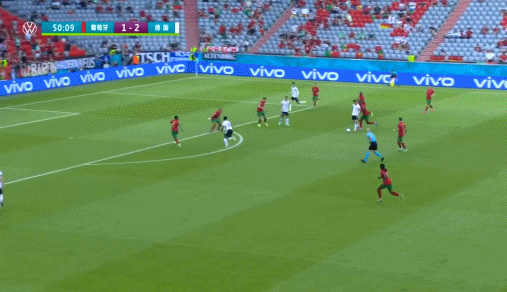 北京时间6月20日凌晨0时,2020欧洲杯f组第2轮一场焦点战,德国队4-2