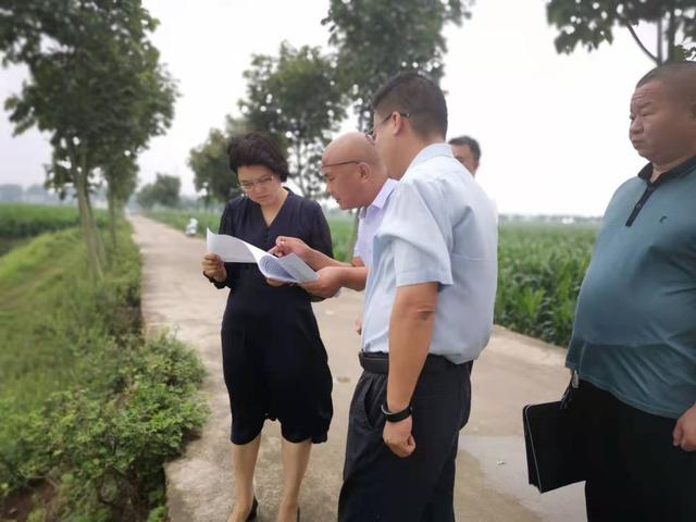 社旗县领导到李店镇开展"万人助万企"活动