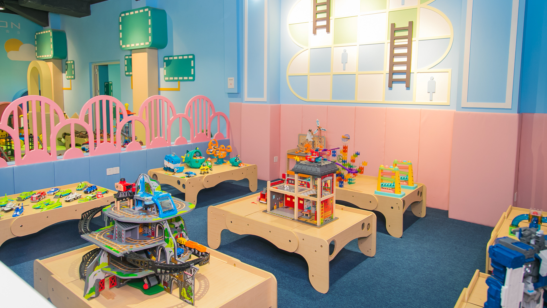 沙池及益智桌游项目,儿童乐园引流利器!