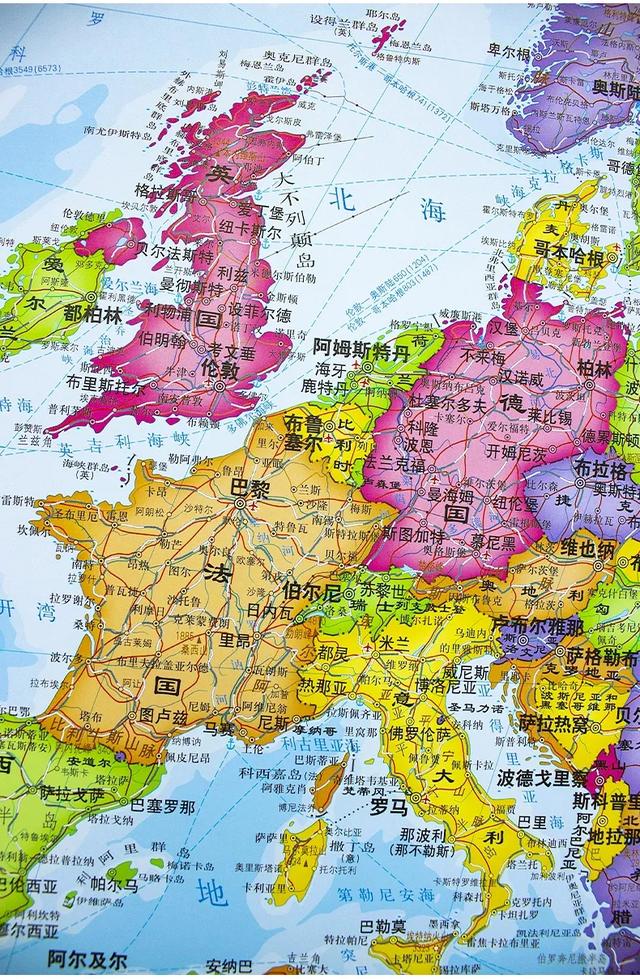 马斯克发帖把英吉利海峡改名,这海峡跟美国有啥关系,开玩笑吗?