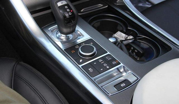 电子档杆停车正确方法是什么?