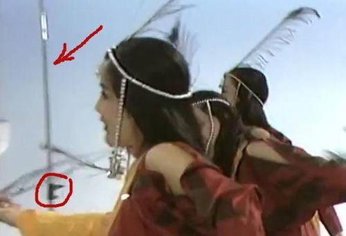 《封神榜》穿帮镜头,最后一张图笑死我了