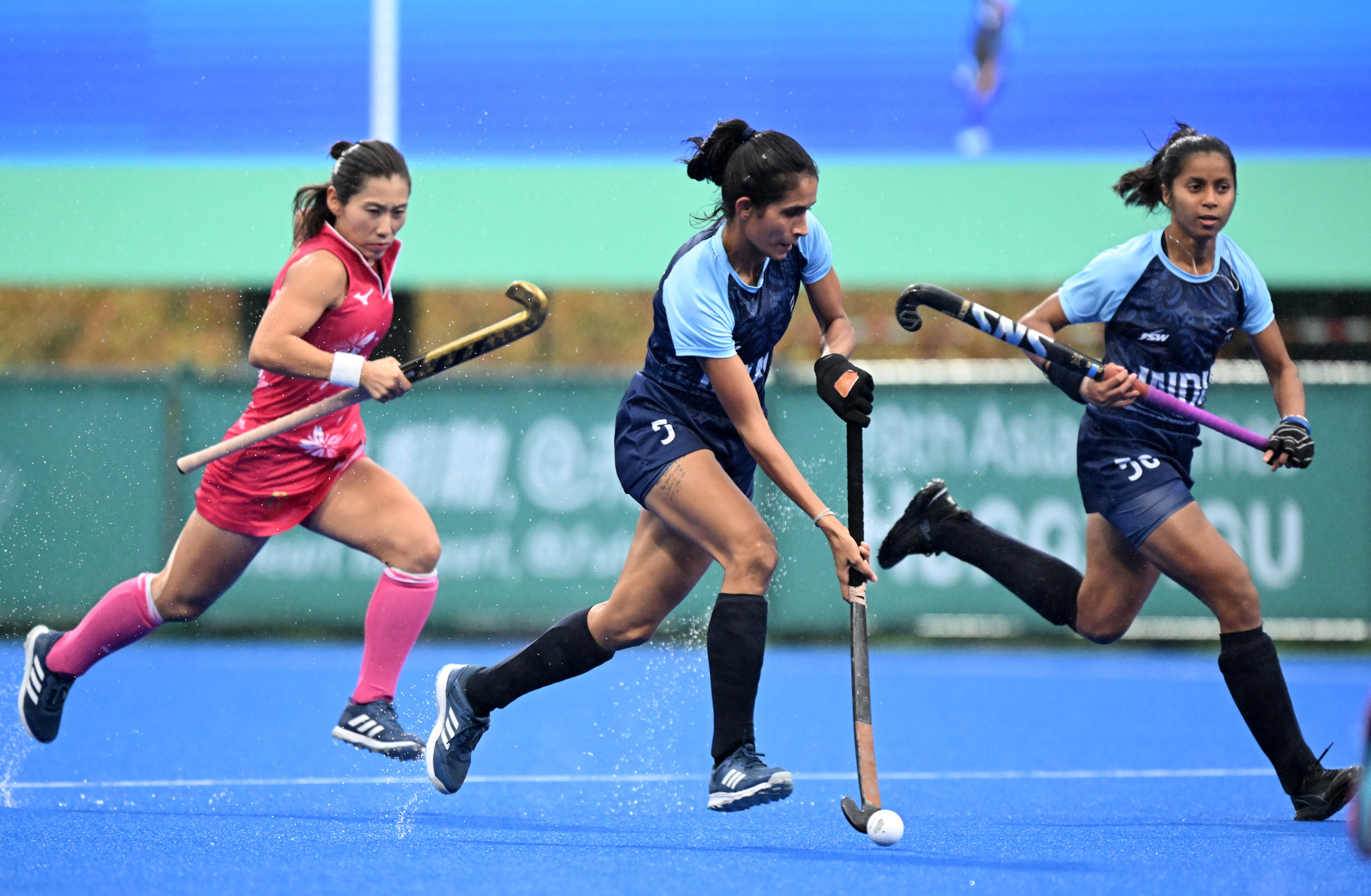 曲棍球——印度队获女子组铜牌