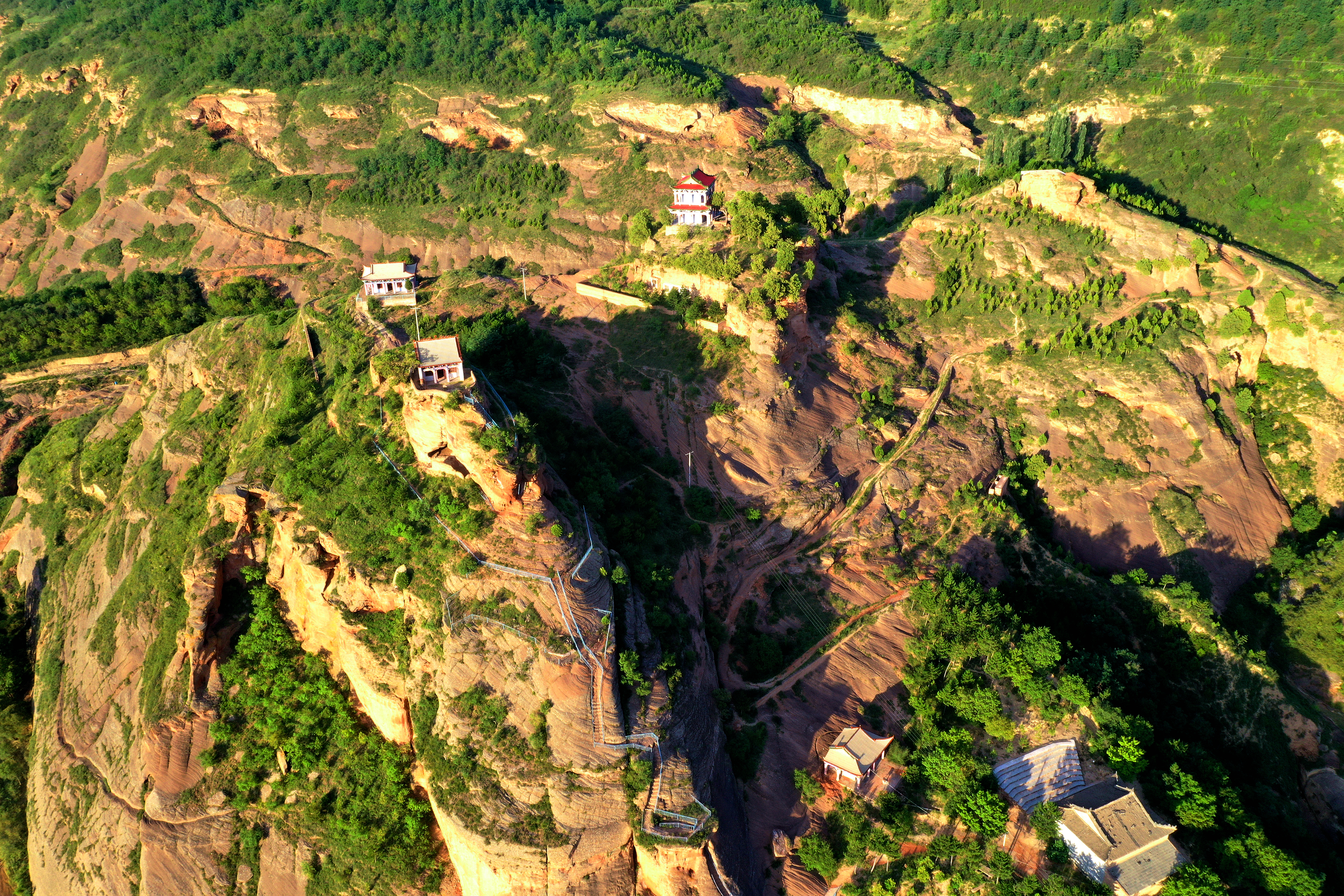 原创摄影志丹县三台山之一