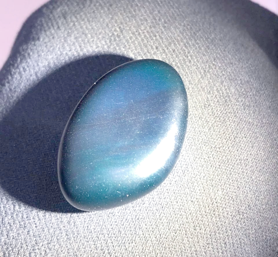 多种罕见的"蓝色"和田玉介绍