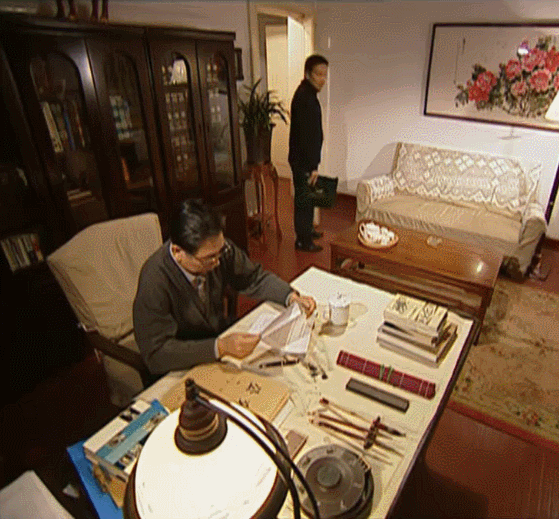 黑洞聂大海聂明宇父子对话的玄机上